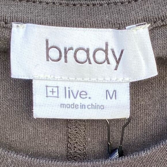 NWT New BRADY by Tom Brady Brand Black Short Sleeve T-Shirt. Medium NFL Football - Picture 6 of 12